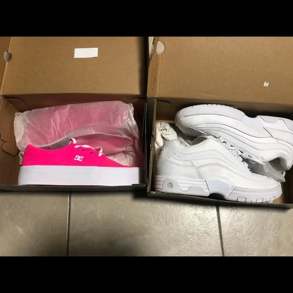 2x DC Shoes - Picture 2 of 3